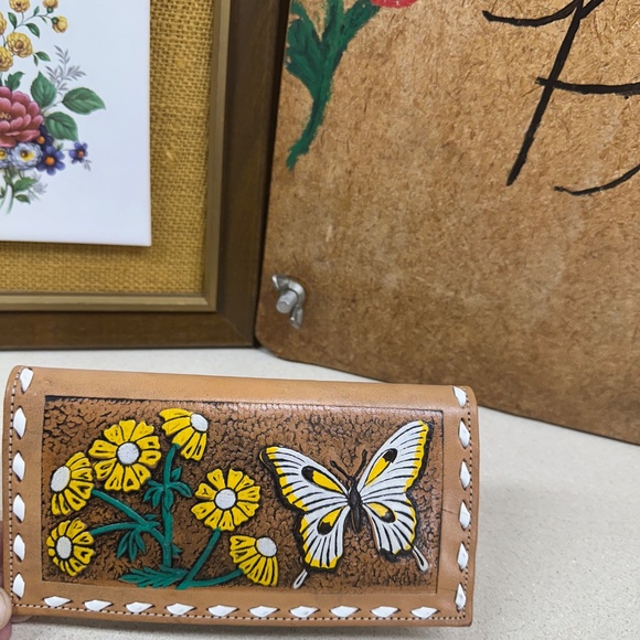 Vintage Butterfly Wallet Leather Bifold Check Book Yellow Green Floral - Picture 2 of 6